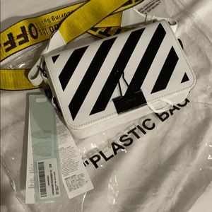OFF-White mini Diag Binder Clip bag